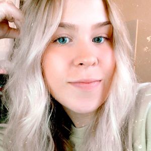 Meet your Posher, Brittney